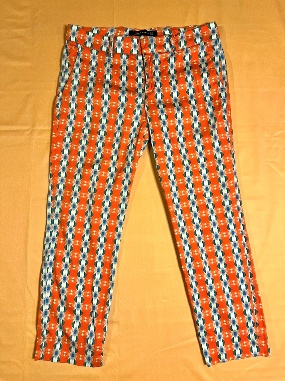 Zara Woman Geometric Printed Tailored Capri Pant